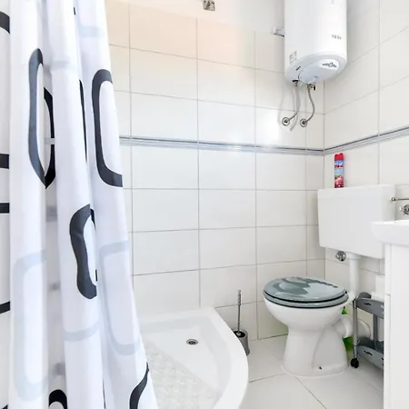 Val Apartment