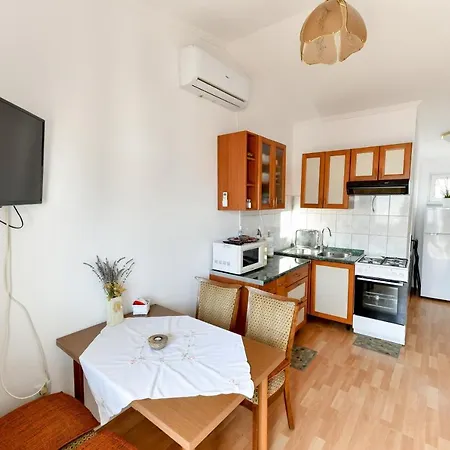 Val Apartment